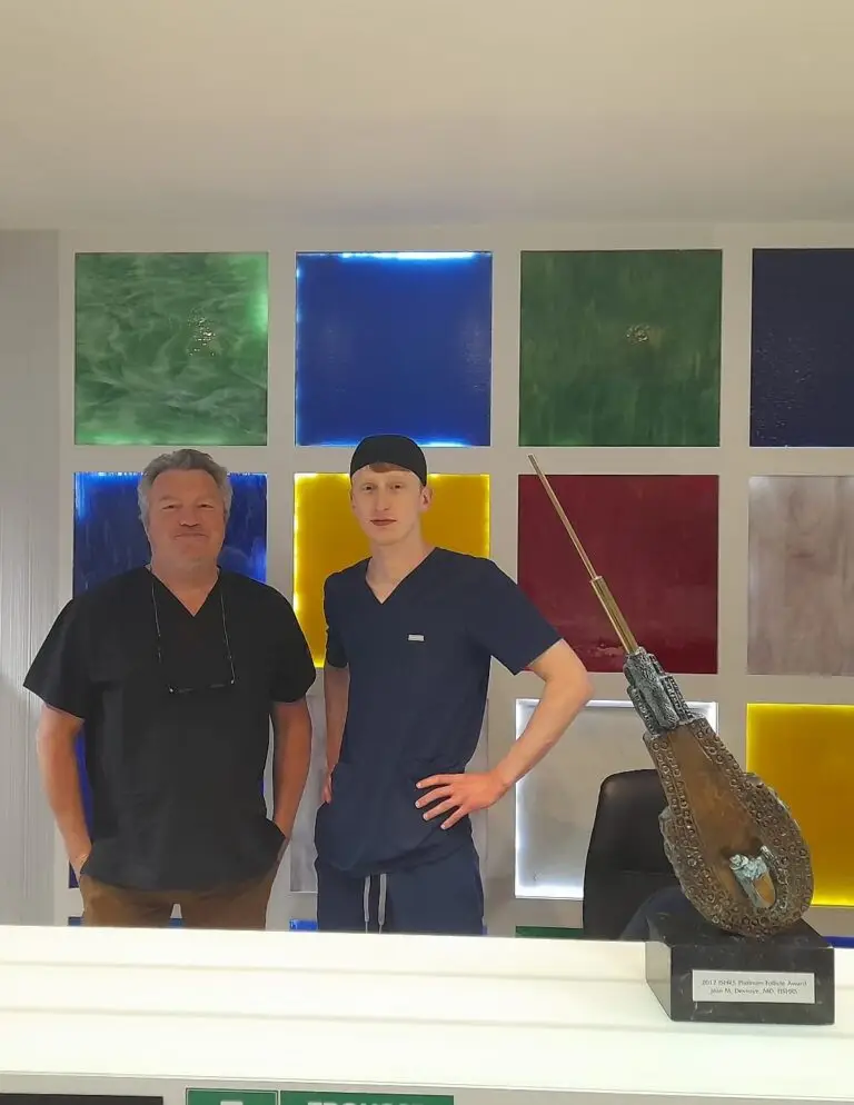 zdjecie z doktorem ignacy mironski klinika przeszczepu wlosow